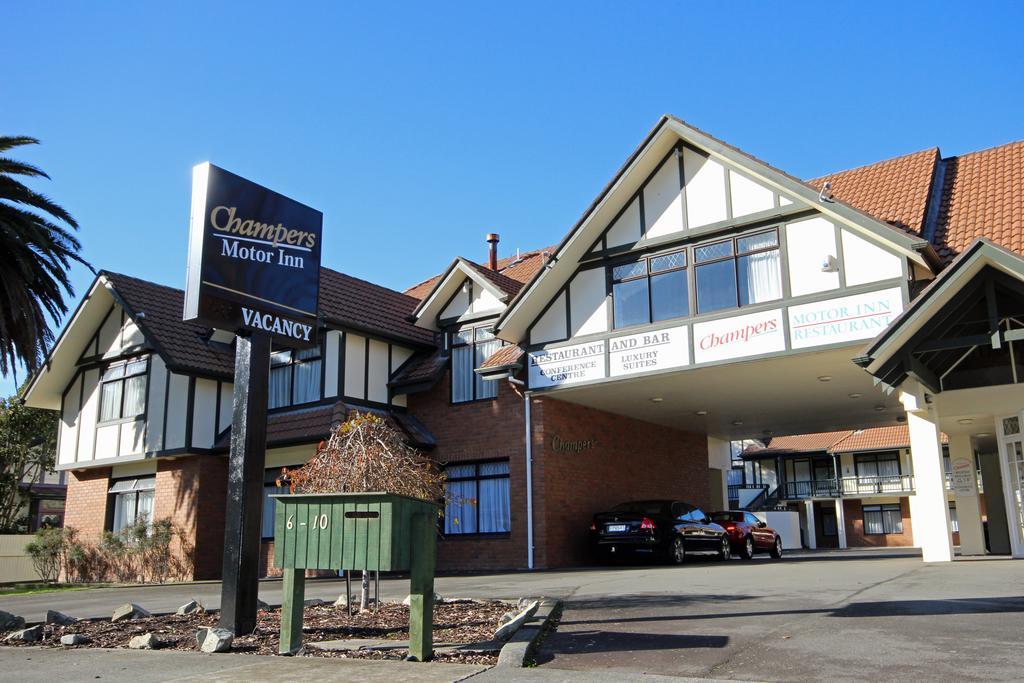 Champers Motor Inn Lower Hutt Exteriör bild